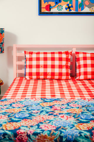 Bed Linen Set (Flowers/Red Check)