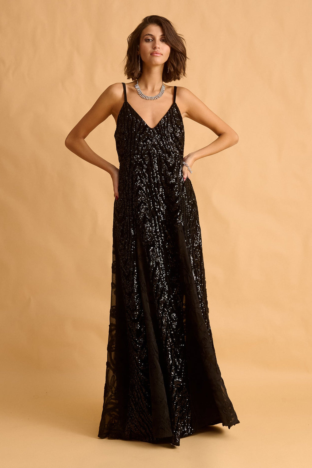 nadia maxi dress black sparkle – Karavan Clothing 9 Easy Last-Minute Halloween crystal beading Fit Detail Size:8W Shoe Suppressed