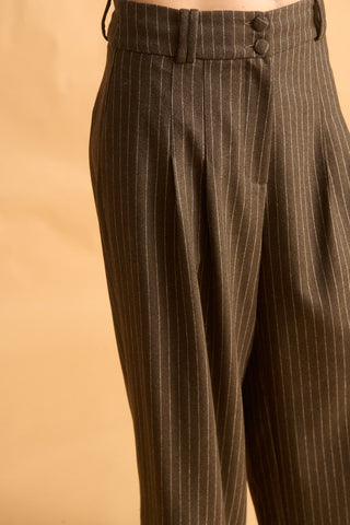 karavan clothing fashion fall winter 25 krvn homecoming collection alessandra trousers brown