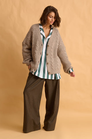 karavan clothing fashion fall winter 25 homecoming krvn collection ricarda shirt green stripes