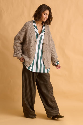 karavan clothing fashion fall winter 25 homecoming krvn collection dolores knitted cardigan beige