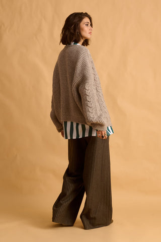 karavan clothing fashion fall winter 25 homecoming krvn collection dolores knitted cardigan beige