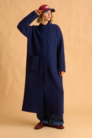 karavan clothing fashion fall winter 25 homecoming krvn collection suzan knitted coat blue