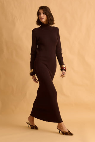 karavan clothing fashion fall winter 25 krvn homecoming collection baris knitted dress brown