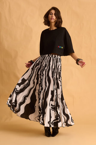 karavan clothing fashion fall winter 25 krvn homecoming collection carita skirt wavy black white