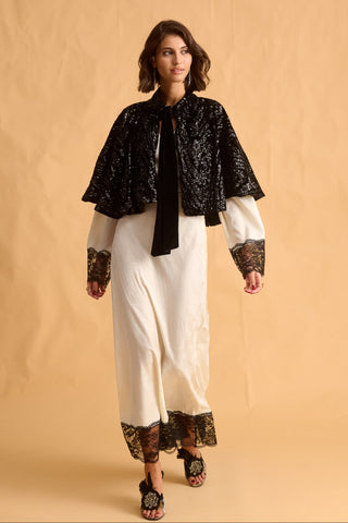 karavan clothing fashion fall winter 25 krvn homecoming collection saori cape black