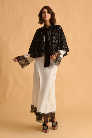 karavan clothing fashion fall winter 25 krvn homecoming collection saori cape black