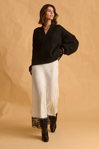 karavan clothing fashion fall winter 25 homecoming krvn collection harper knitted sweater black