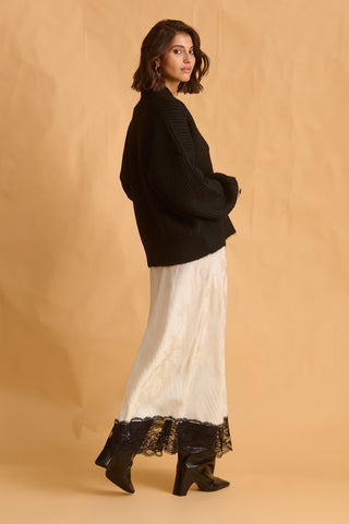 karavan clothing fashion fall winter 25 homecoming krvn collection harper knitted sweater black