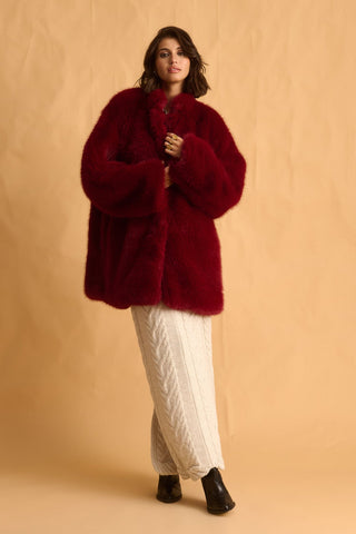 karavan clothing fashion fall winter 25 homecoming krvn collection kimi coat bordeaux