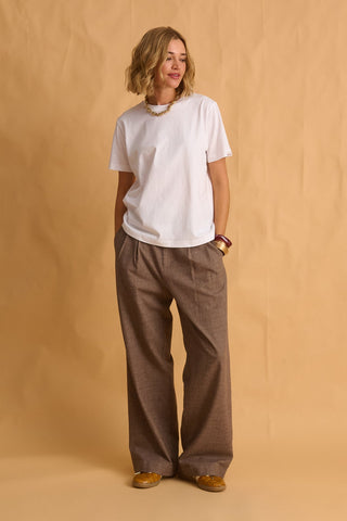 karavan clothing fashion fall winter 25 homecoming krvn collection helia tee white grey