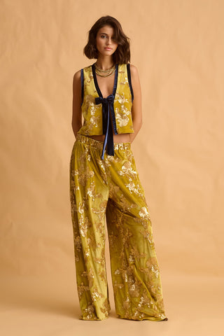 karavan clothing fashion fall winter 25 krvn homecoming collection demi trousers lime