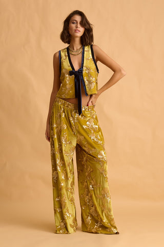 karavan clothing fashion fall winter 25 krvn homecoming collection sabrina vest lime