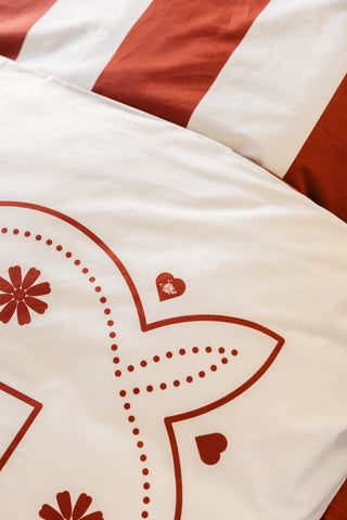 karavan clothing planet homeware collection fall winter 25 26 duvet cover hearts burgundy stripes