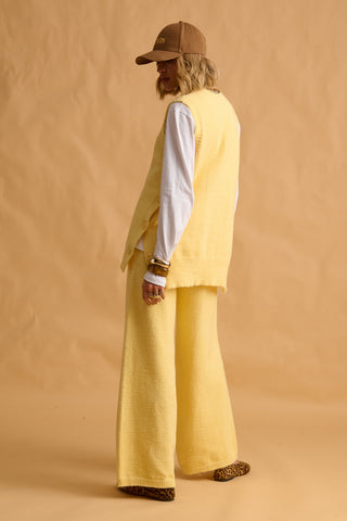 karavan clothing fashion fall winter 25 homecoming krvn collection drury knitted vest lemon