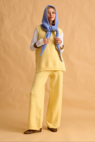 karavan clothing fashion fall winter 25 homecoming krvn collection nemy knitted trousers lemon
