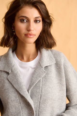 karavan clothing fashion fall winter 25 homecoming krvn collection olsen knitted sweater grey