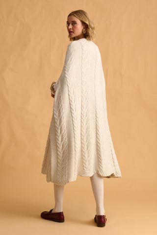 karavan clothing fashion fall winter 25 homecoming krvn collection blair knitted cape ivory