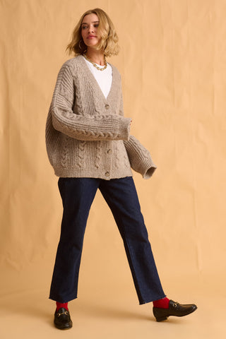 karavan clothing fashion fall winter 25 homecoming krvn collection dolores knitted cardigan beige