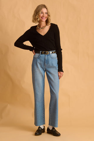 karavan clothing fashion fall winter 25 homecoming krvn collection ashina knitted top black