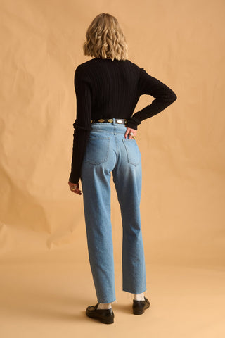 karavan clothing fashion fall winter 25 homecoming collection elif jeans light denim