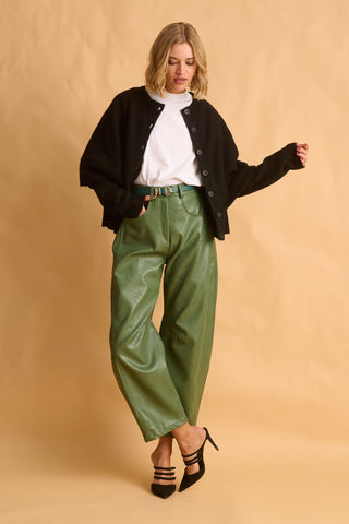 karavan clothing fashion fall winter 25 homecoming krvn collection helia tee white grey