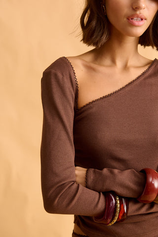 karavan clothing fashion fall winter 25 homecoming krvn collection marion top brown