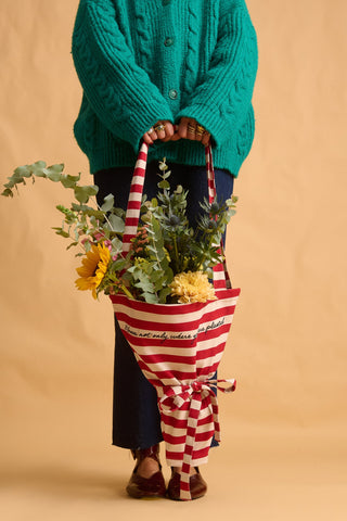 karavan clothing fashion fall winter 25 homecoming homeware collection flower tote bag