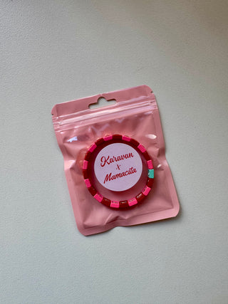 Gold Heart Bracelet (Pink)