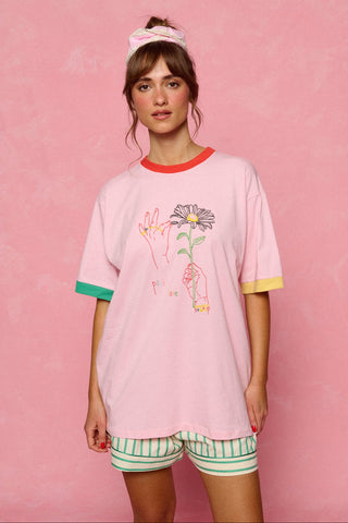 karavan clothing fashion planet homeware spring summer 26 nai collection daisies tee pink