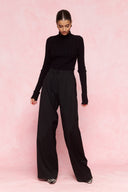 karavan fall winter 26' collection gabby knitted top black