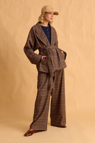karavan clothing fashion fall winter 25 homecoming krvn collection lois trousers checked brown