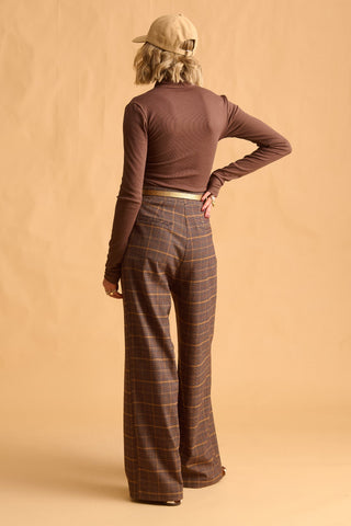 karavan clothing fashion fall winter 25 homecoming krvn collection shannon top brown