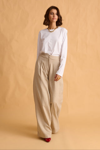 karavan clothing fashion fall winter 25 homecoming krvn collection eda longsleeve white grey