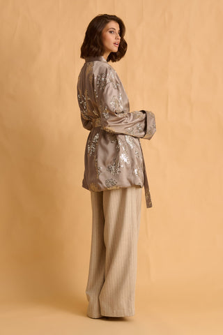 karavan clothing fashion fall winter 25 krvn homecoming collection robin kimono beige