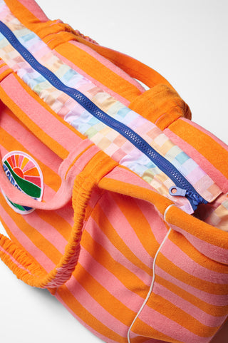 karavan clothing fashion spring summer 26 nai weekendwear collection luisa beach bag pink orange