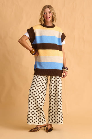 karavan clothing fashion fall winter 25 homecoming krvn collection malou knitted trousers brown ivory polka dots