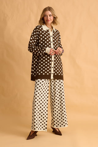 karavan clothing fashion fall winter 25 homecoming krvn collection jarnett knitted shirt brown ivory polka dots