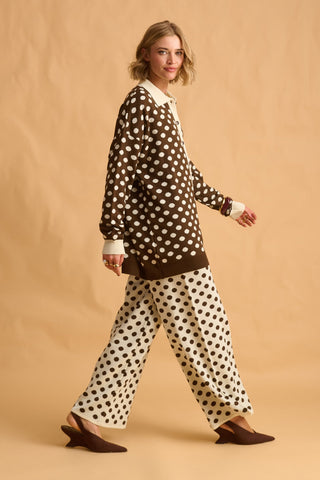 karavan clothing fashion fall winter 25 homecoming krvn collection malou knitted trousers brown ivory polka dots