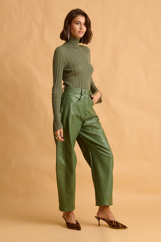 karavan clothing fashion fall winter 25 homecoming krvn collection velma knitted top khaki