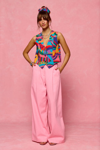 karavan clothing fashion spring summer 26 nai collection pandora vest boat multicolor abstract