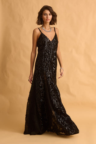 karavan clothing fashion fall winter 25 krvn homecoming collection nadia dress black