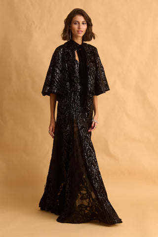 karavan clothing fashion fall winter 25 krvn homecoming collection saori cape black