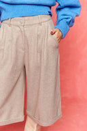 karavan fall winter 26' collection nemia bermudas beige
