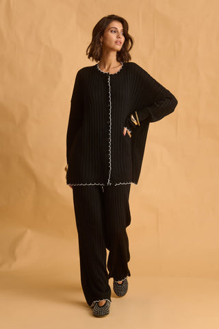 karavan clothing fashion fall winter 25 homecoming krvn collection noella knitted trousers black