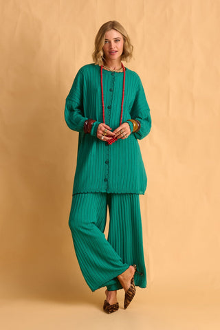 karavan clothing fashion fall winter 25 homecoming krvn collection noella knitted trousers green