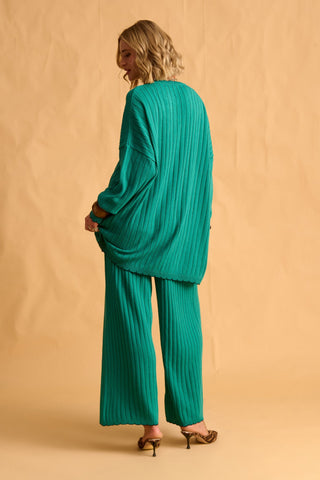 karavan clothing fashion fall winter 25 homecoming krvn collection noella knitted trousers green