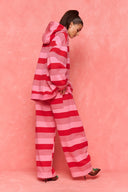 karavan fall winter 26' collection orenda sweatpants pink red lines