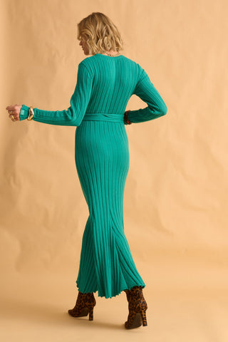 karavan clothing fashion fall winter 25 homecoming krvn collection patrizia knitted dress green