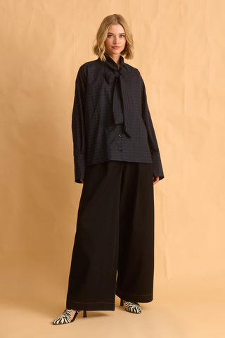 karavan clothing fashion fall winter 25 homecoming krvn collection bettina shirt black